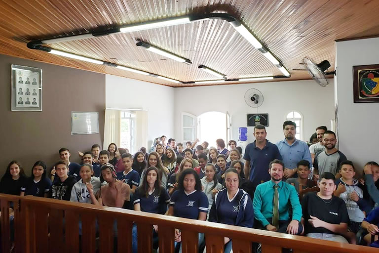 Alunos visitam a Câmara Municipal