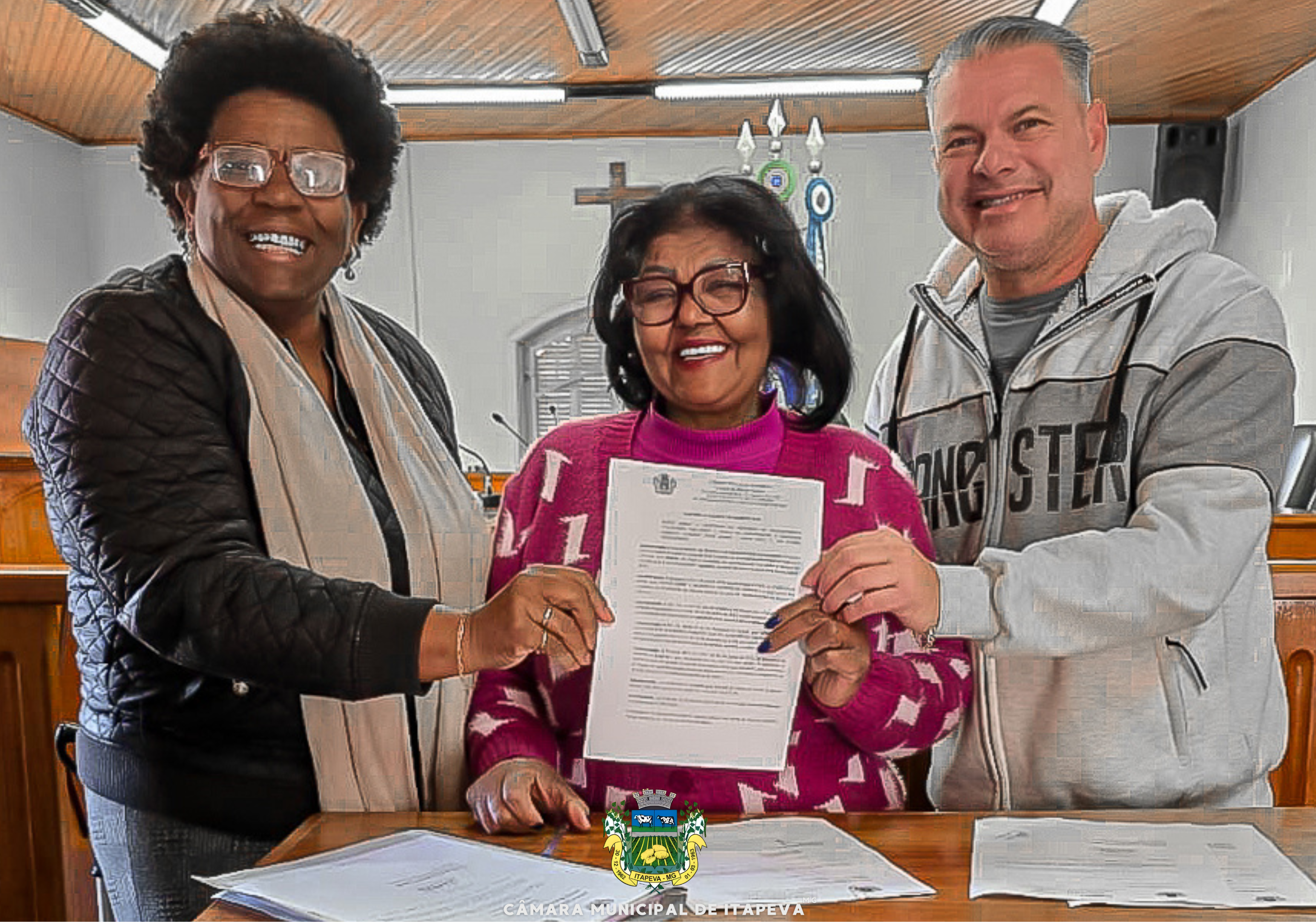 Câmara Concede Aposentadoria à Doralice